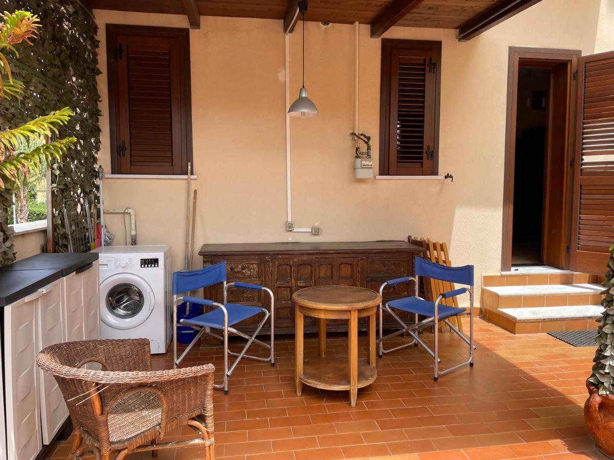 פלרמו Mondello Stesicoro Apartment מראה חיצוני תמונה