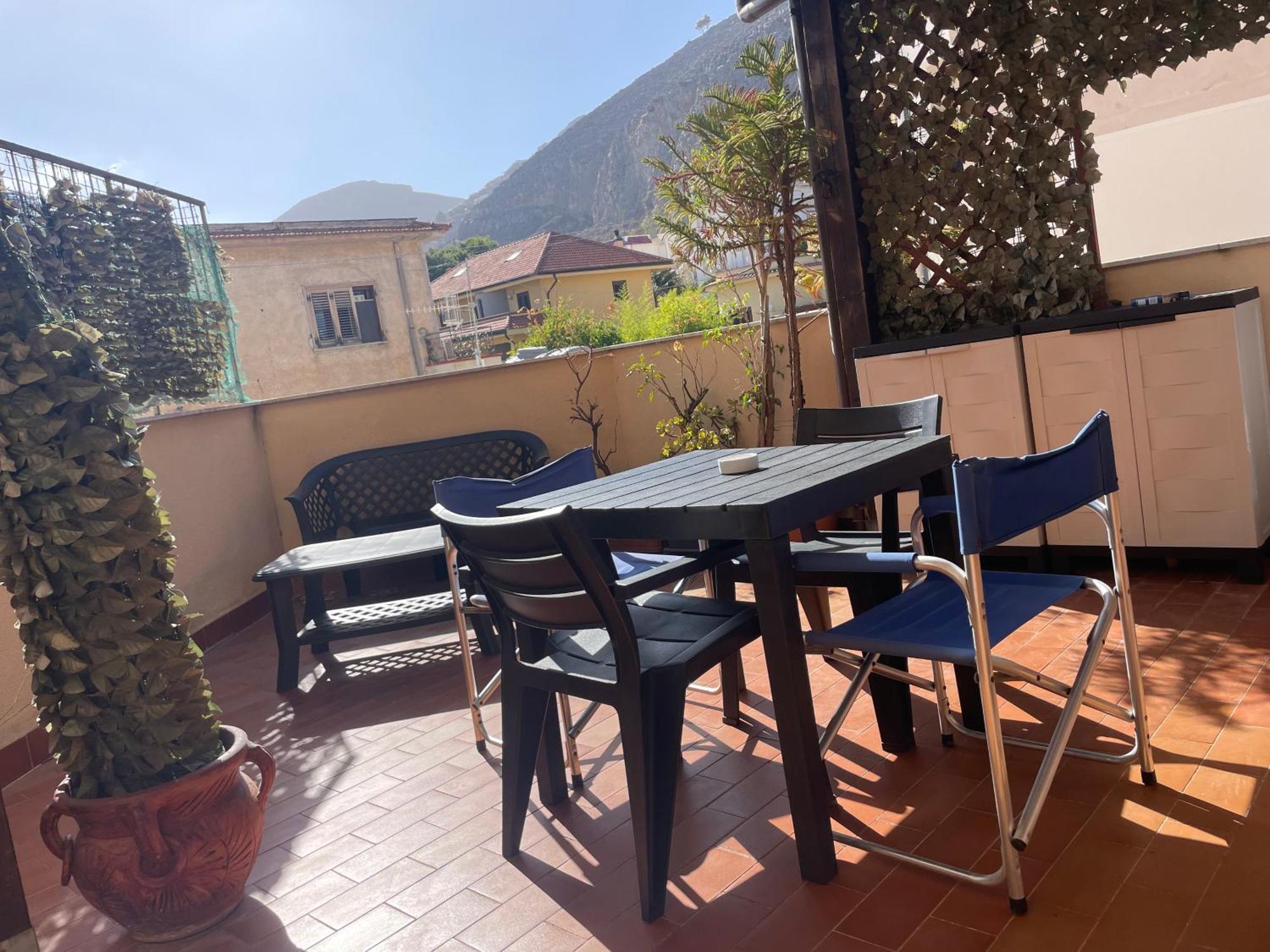 פלרמו Mondello Stesicoro Apartment מראה חיצוני תמונה